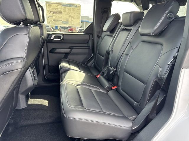 New 2026 Ford Bronco Outer Banks w/ Sasquatch Package image 10