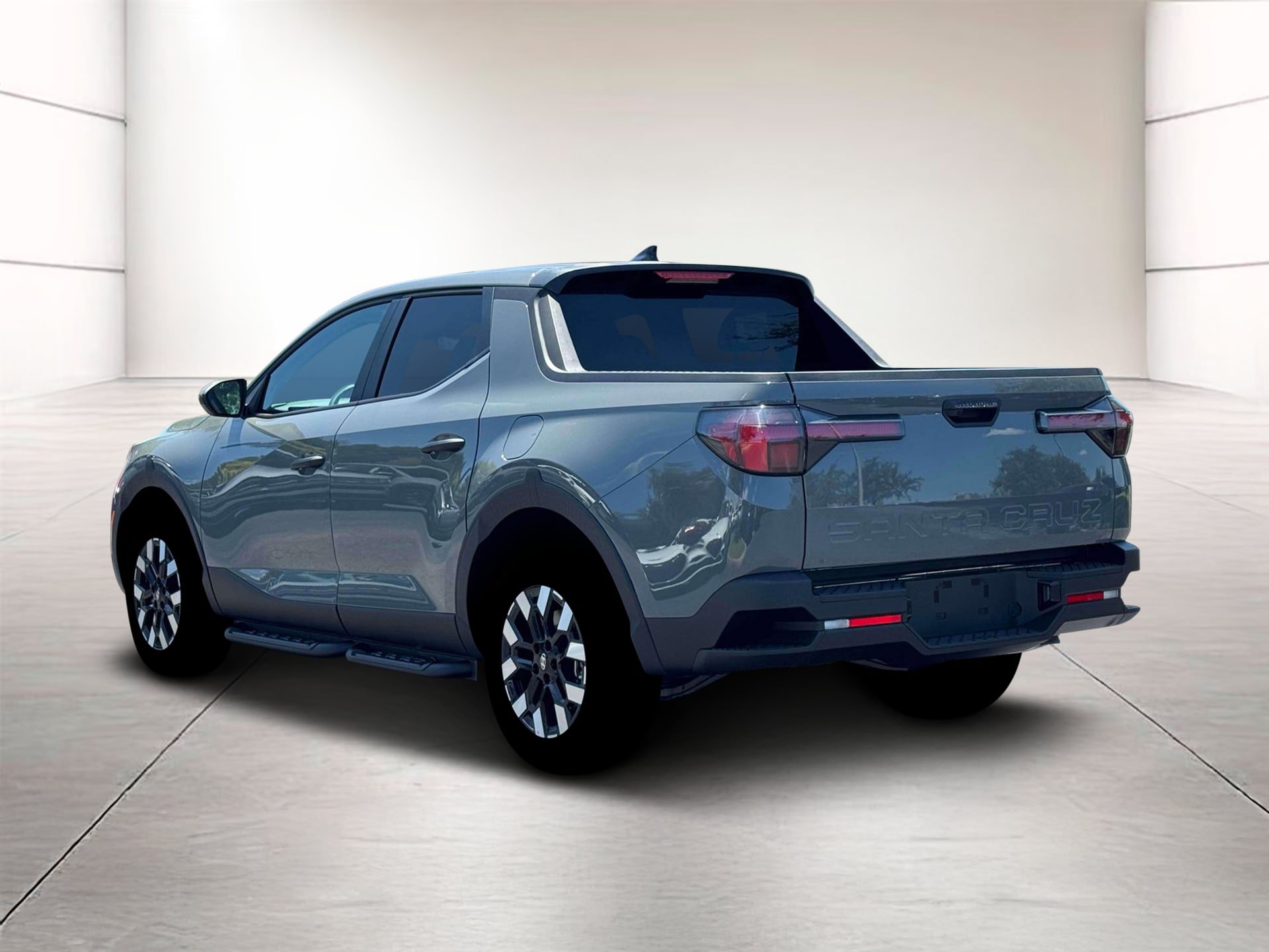 Used 2026 Hyundai Santa Cruz SE FWD image 5