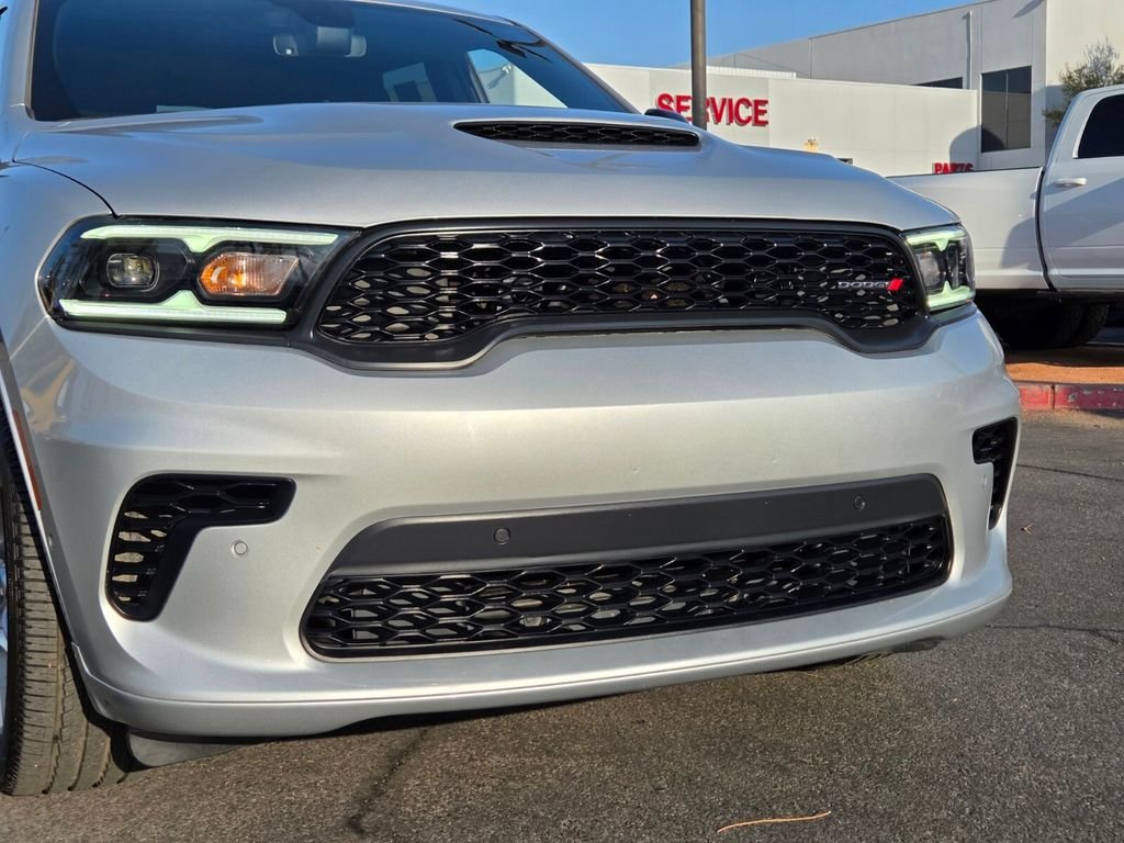 Used 2025 Dodge Durango R/T AWD/4WD image 8
