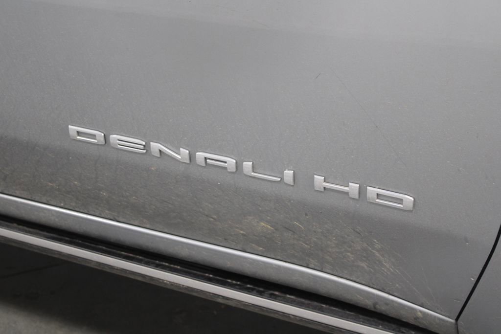 Used 2025 GMC Sierra 2500 Denali w/ Denali Reserve Package image 13