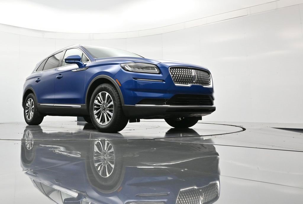 Used 2021 Lincoln Nautilus FWD w/ Equipment Group 101A image 37