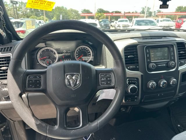 Used 2020 RAM 1500 Classic SLT AWD/4WD image 11