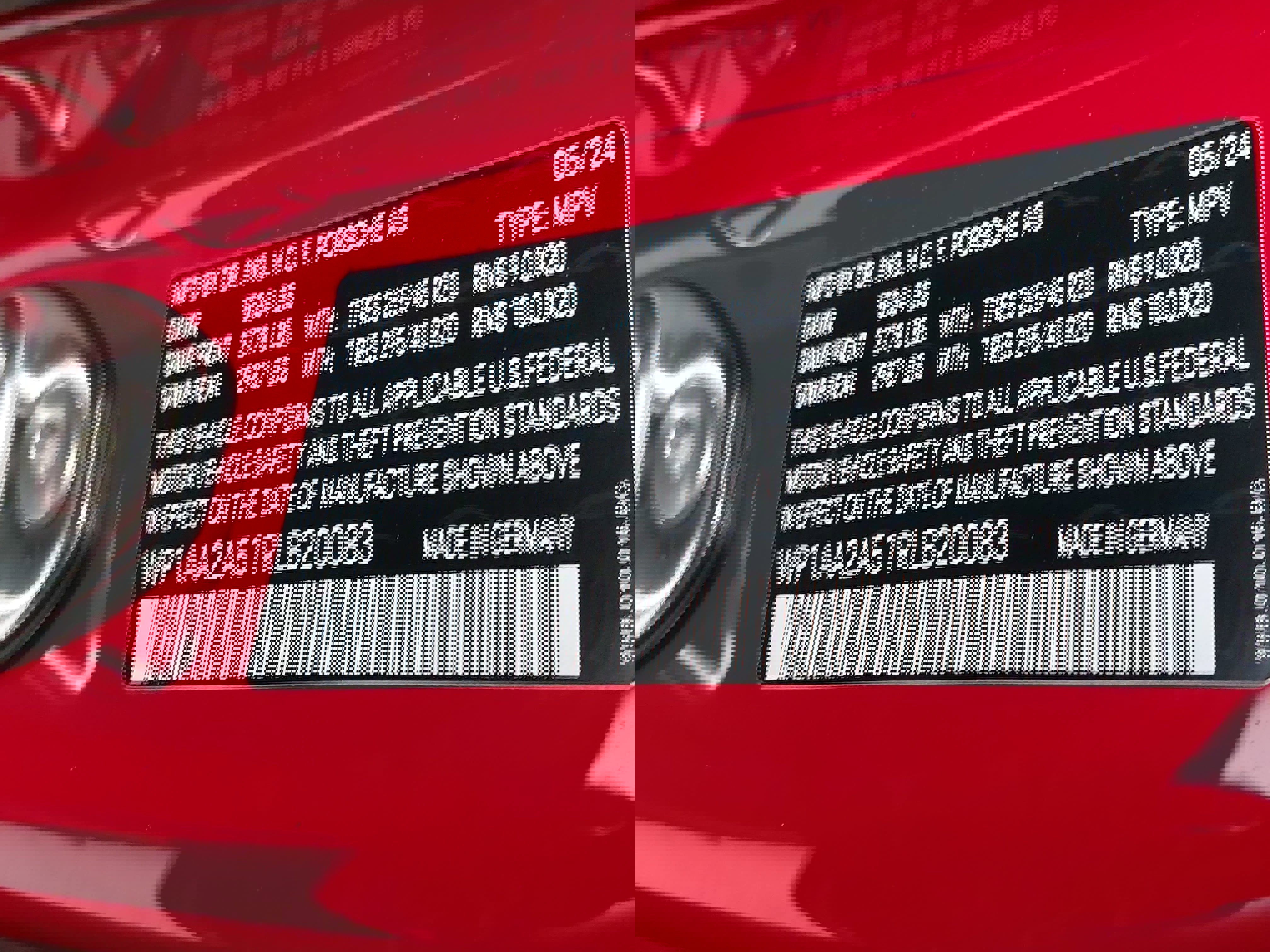 Certified 2024 Porsche Macan image 37