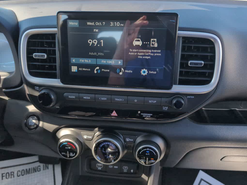 New 2026 Hyundai Venue SEL FWD image 23