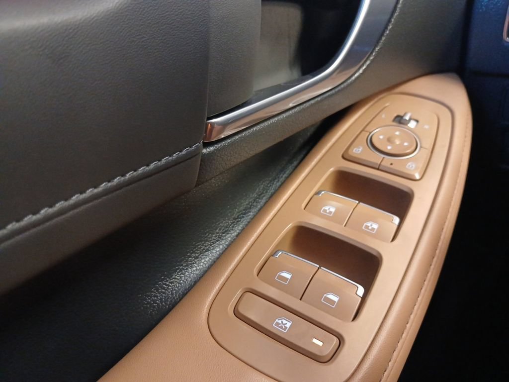 Used 2023 Hyundai Sonata Limited FWD image 12