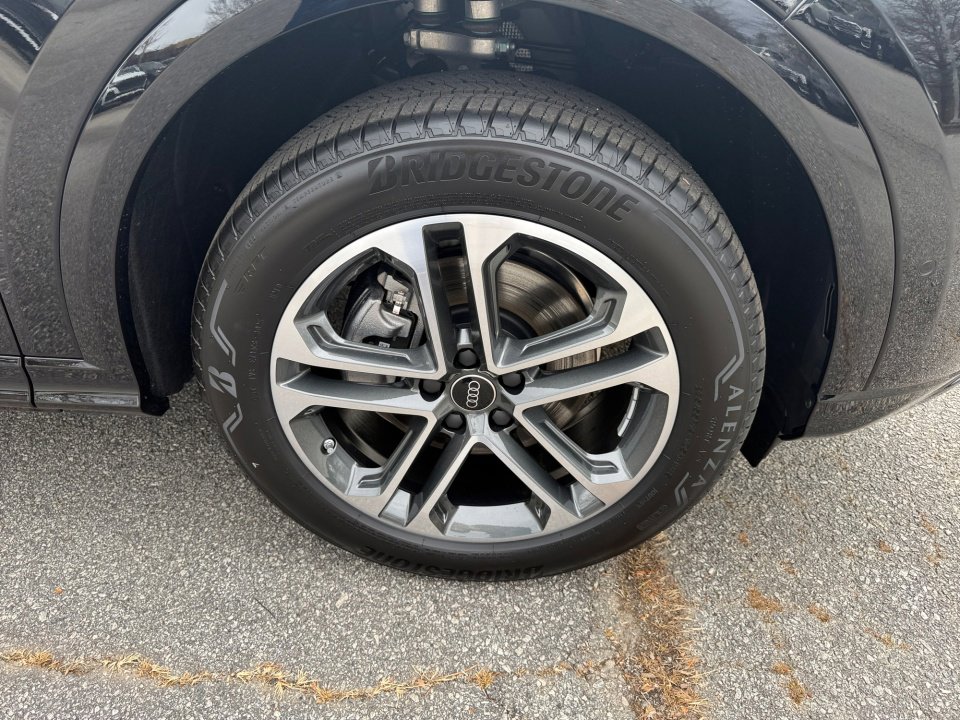New 2025 Audi Q5 Premium image 25