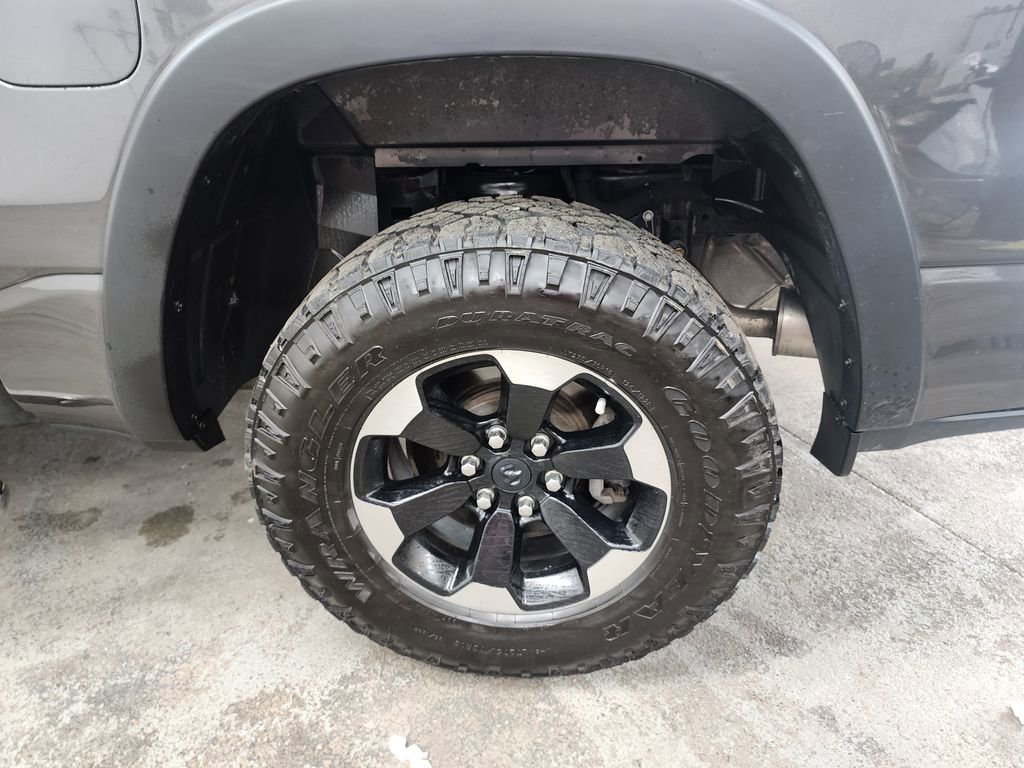 Used 2020 RAM 1500 Rebel AWD/4WD image 34