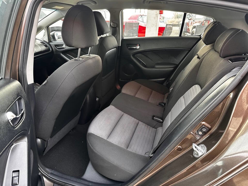 Used 2015 Kia Forte EX w/ Protection Package image 16