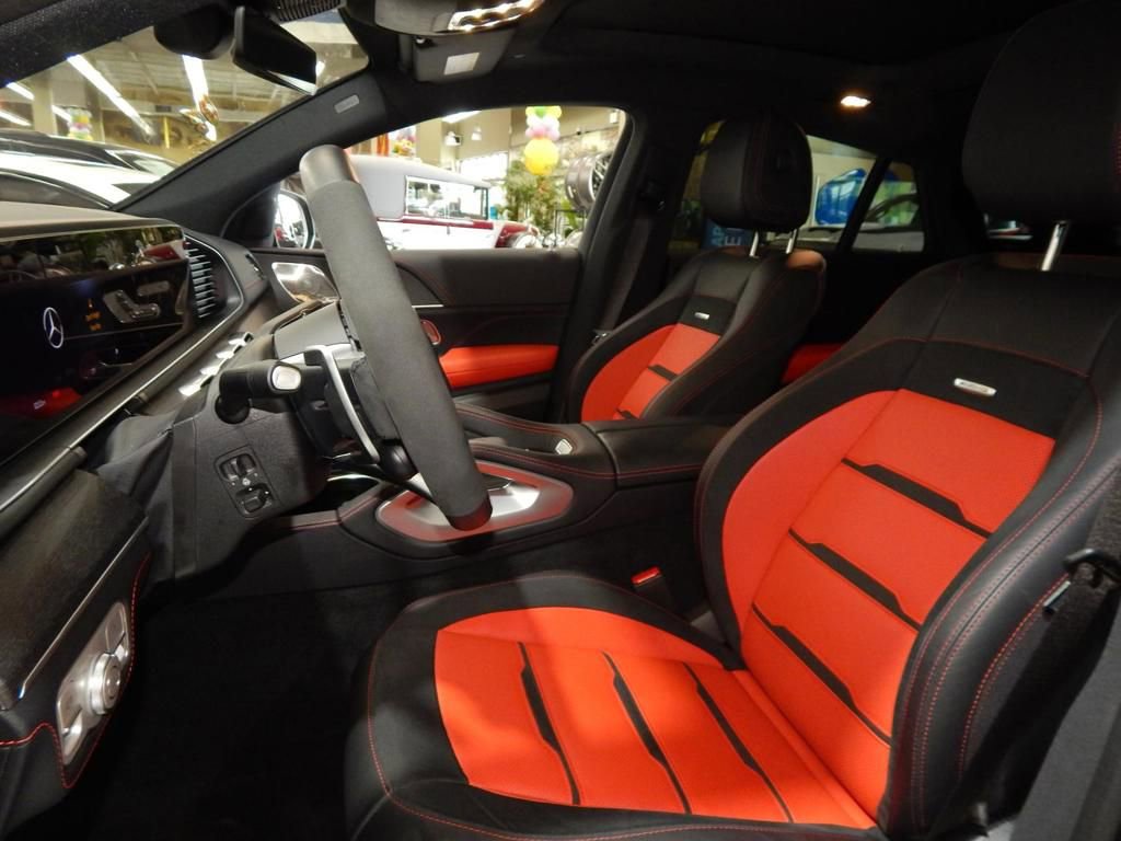 Used 2024 Mercedes-Benz GLE 53 AMG 4MATIC Coupe image 17