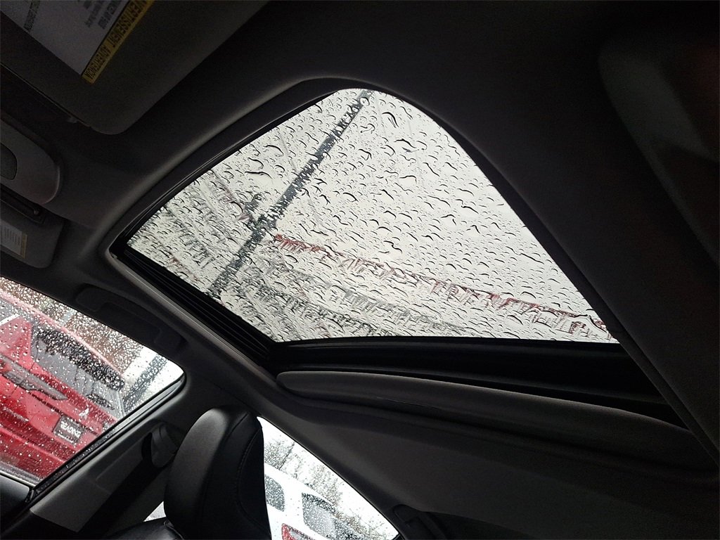 Used 2018 Toyota Camry XLE w/ Audio Package image 16