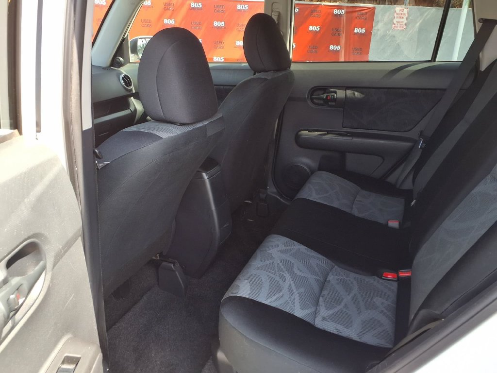 Used 2012 Scion xB FWD image 23