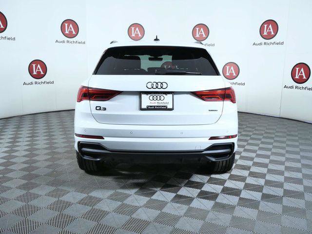 Used 2025 Audi Q3 2.0T Premium w/ Convenience Package AWD/4WD image 7