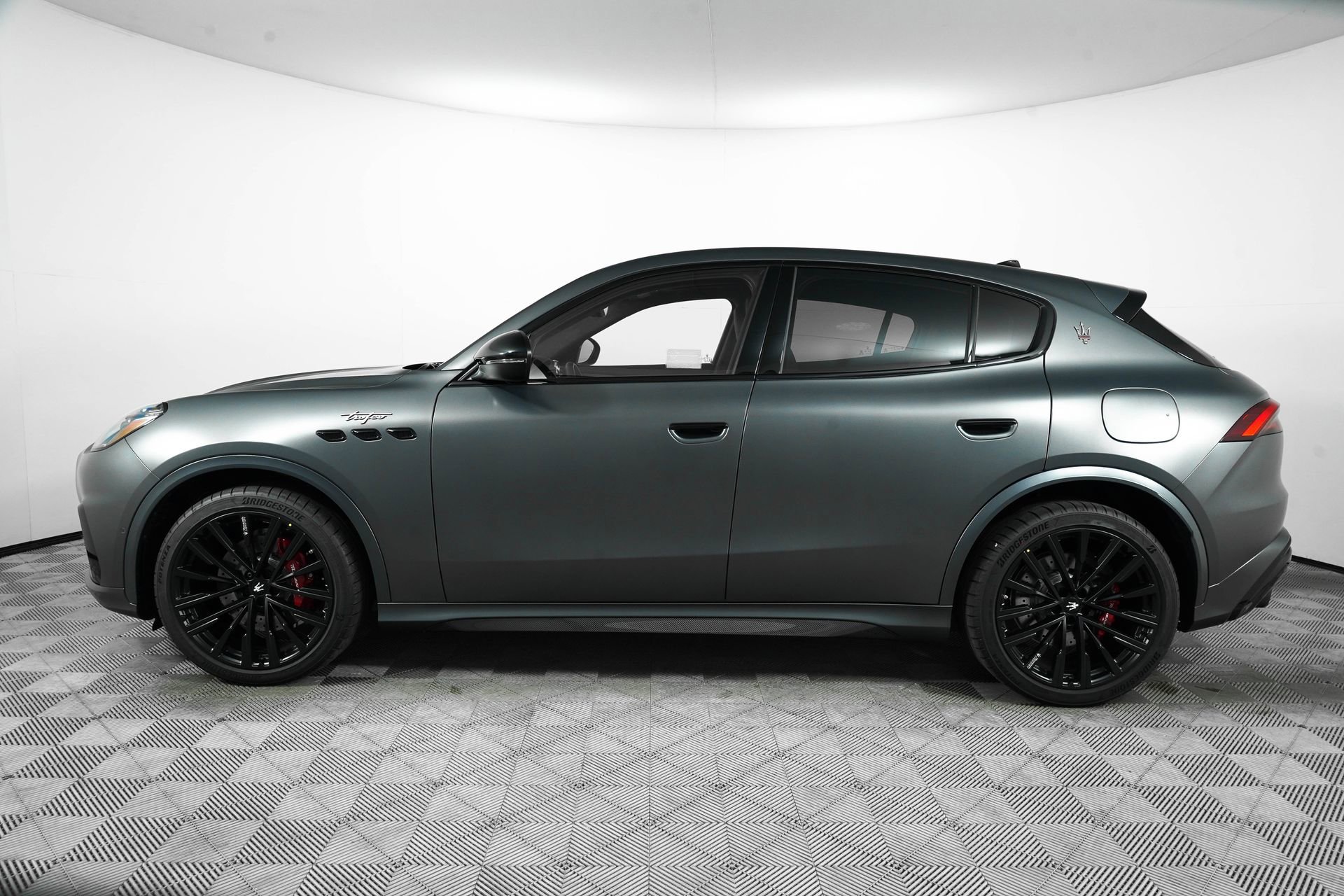 New 2025 Maserati Grecale Trofeo image 10