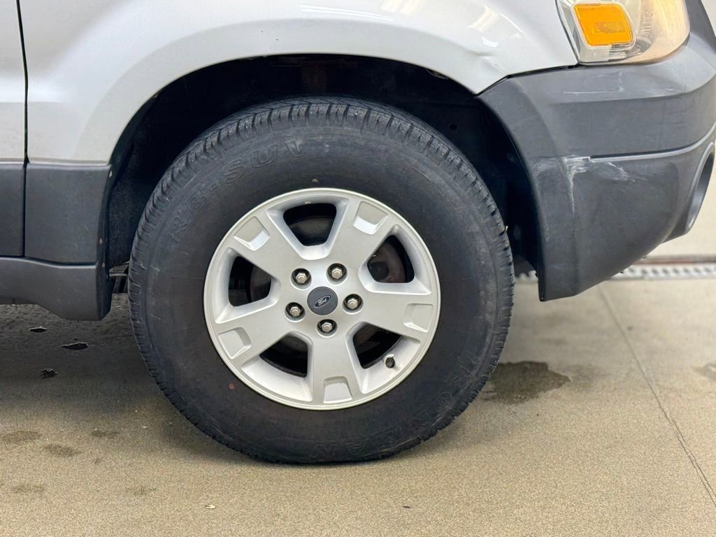 Used 2007 Ford Escape XLT FWD image 4