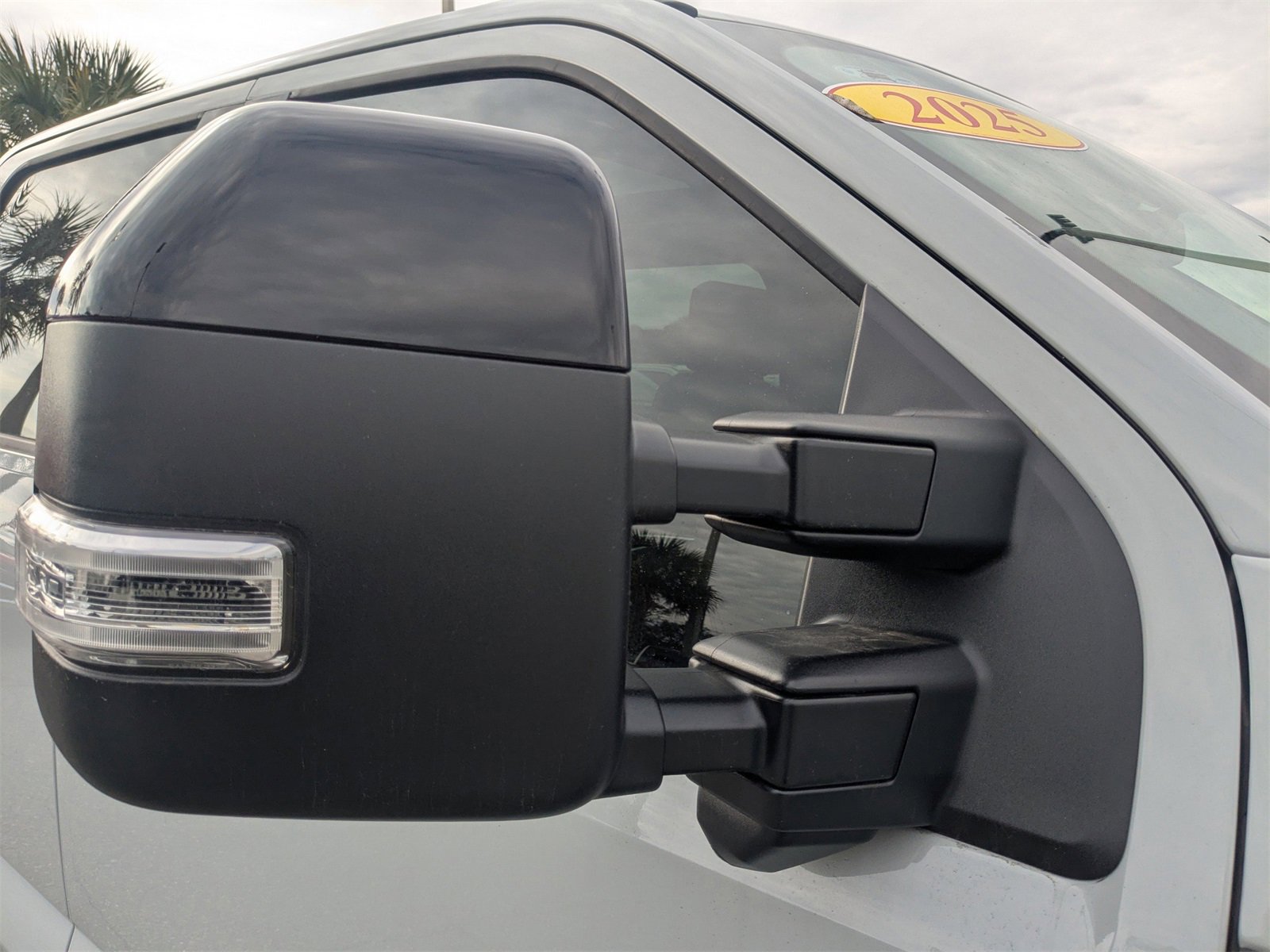 New 2025 Ford F350 Lariat w/ Lariat Ultimate Package image 12