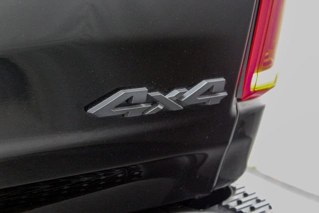 Used 2025 RAM 1500 Limited AWD/4WD image 15