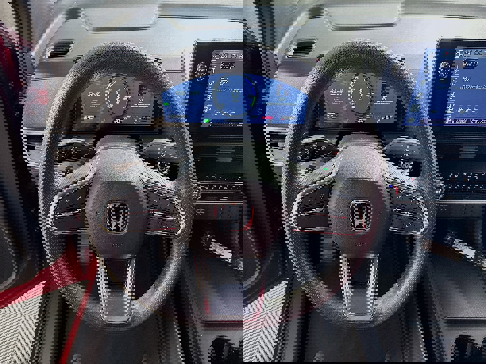 Used 2025 Honda Prologue EX image 15