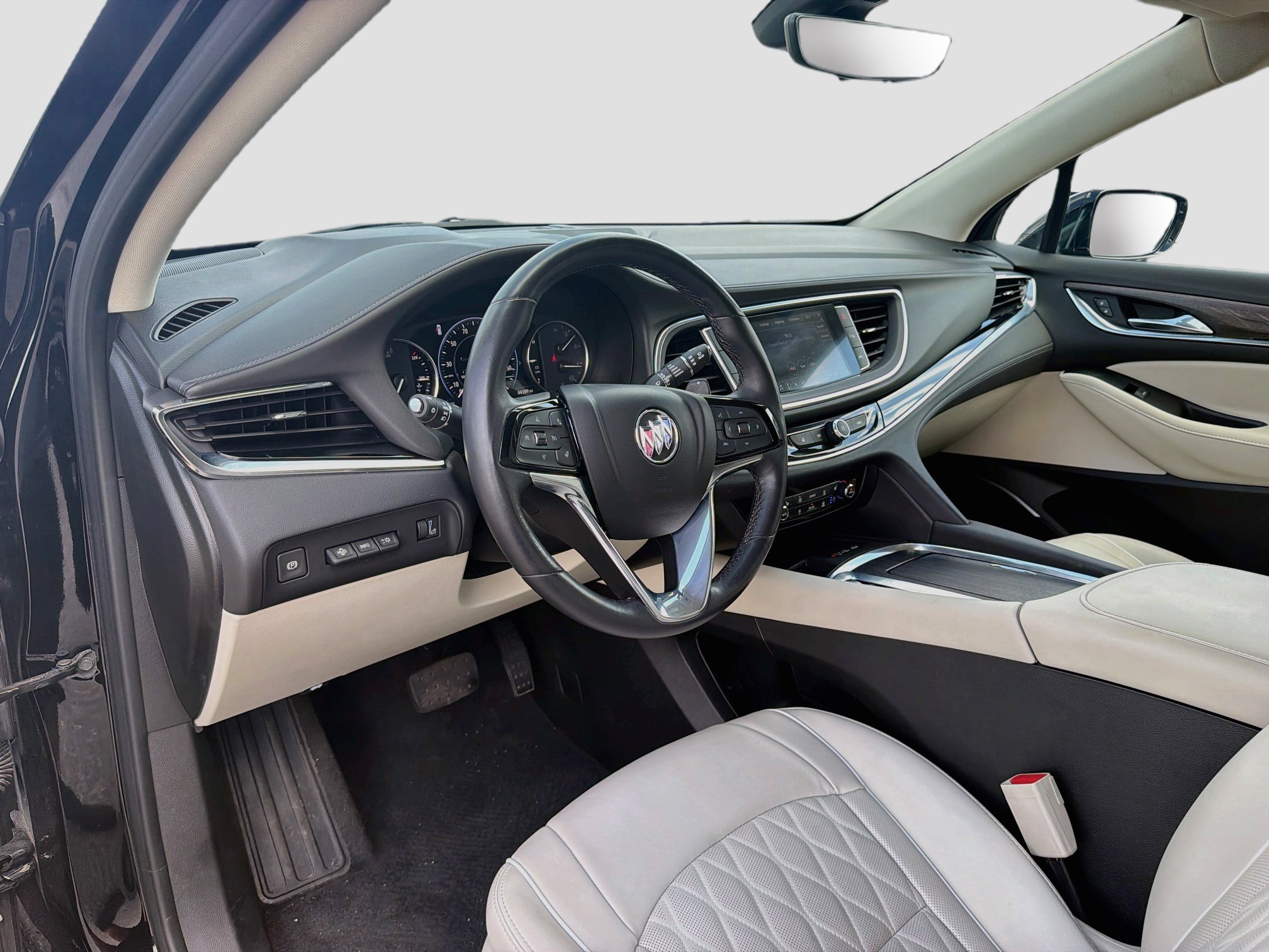 Used 2024 Buick Enclave Avenir w/ Avenir Technology Package FWD image 28