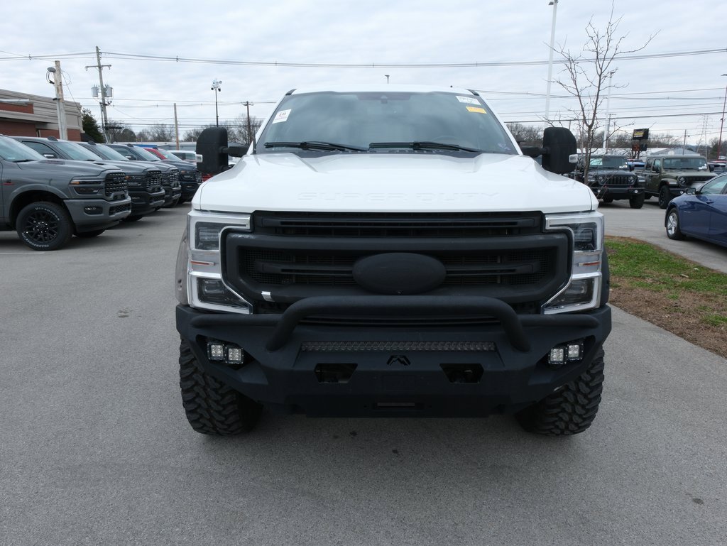 Used 2022 Ford F250 Platinum w/ FX4 Off-Road Package image 2