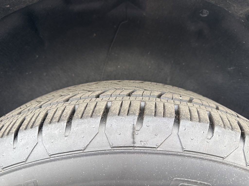 Used 2024 GMC Yukon XL Denali image 35