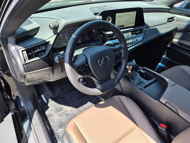 Used 2025 Lexus ES 350 w/ Premium Package FWD image 10