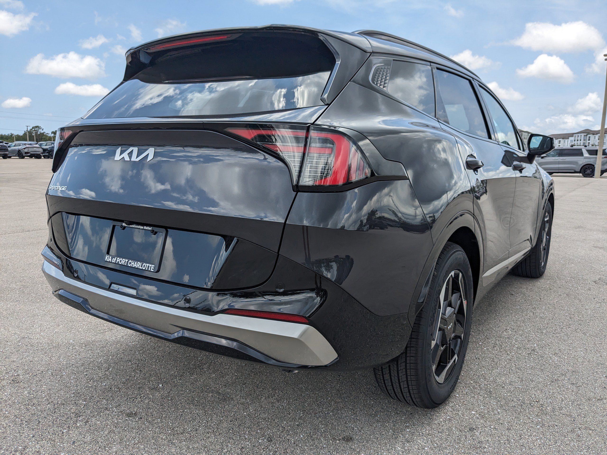 New 2026 Kia Sportage SX image 5