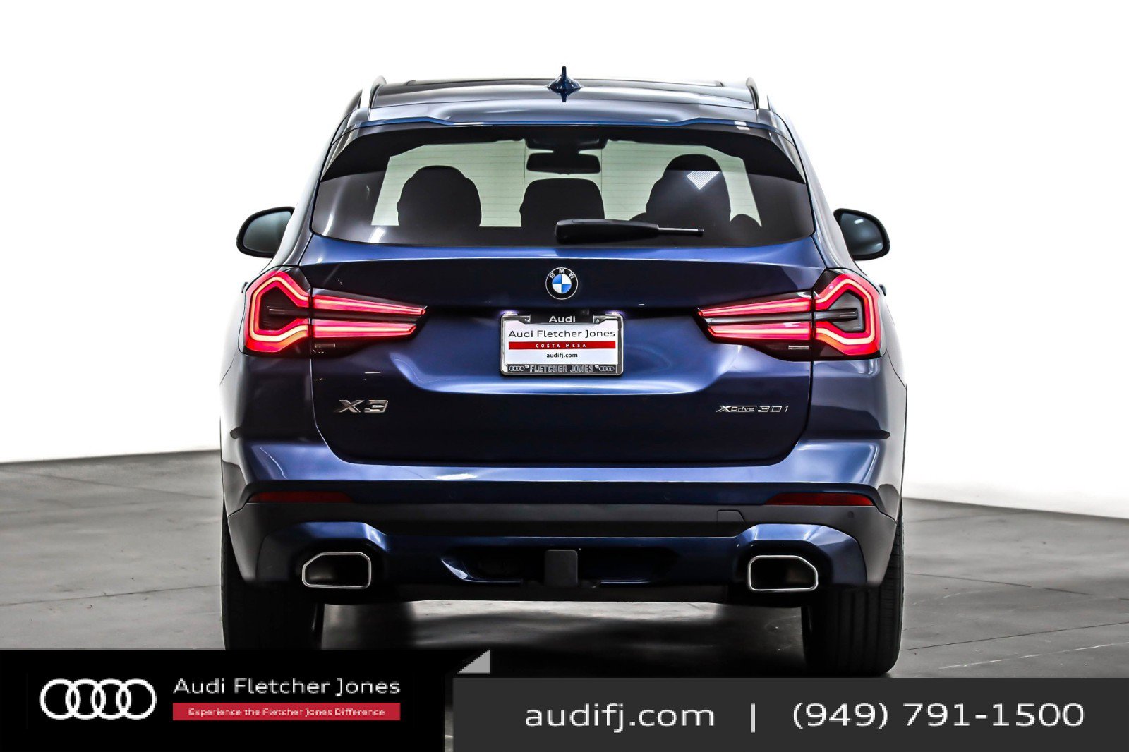 Used 2023 BMW X3 xDrive30i w/ Premium Package image 3
