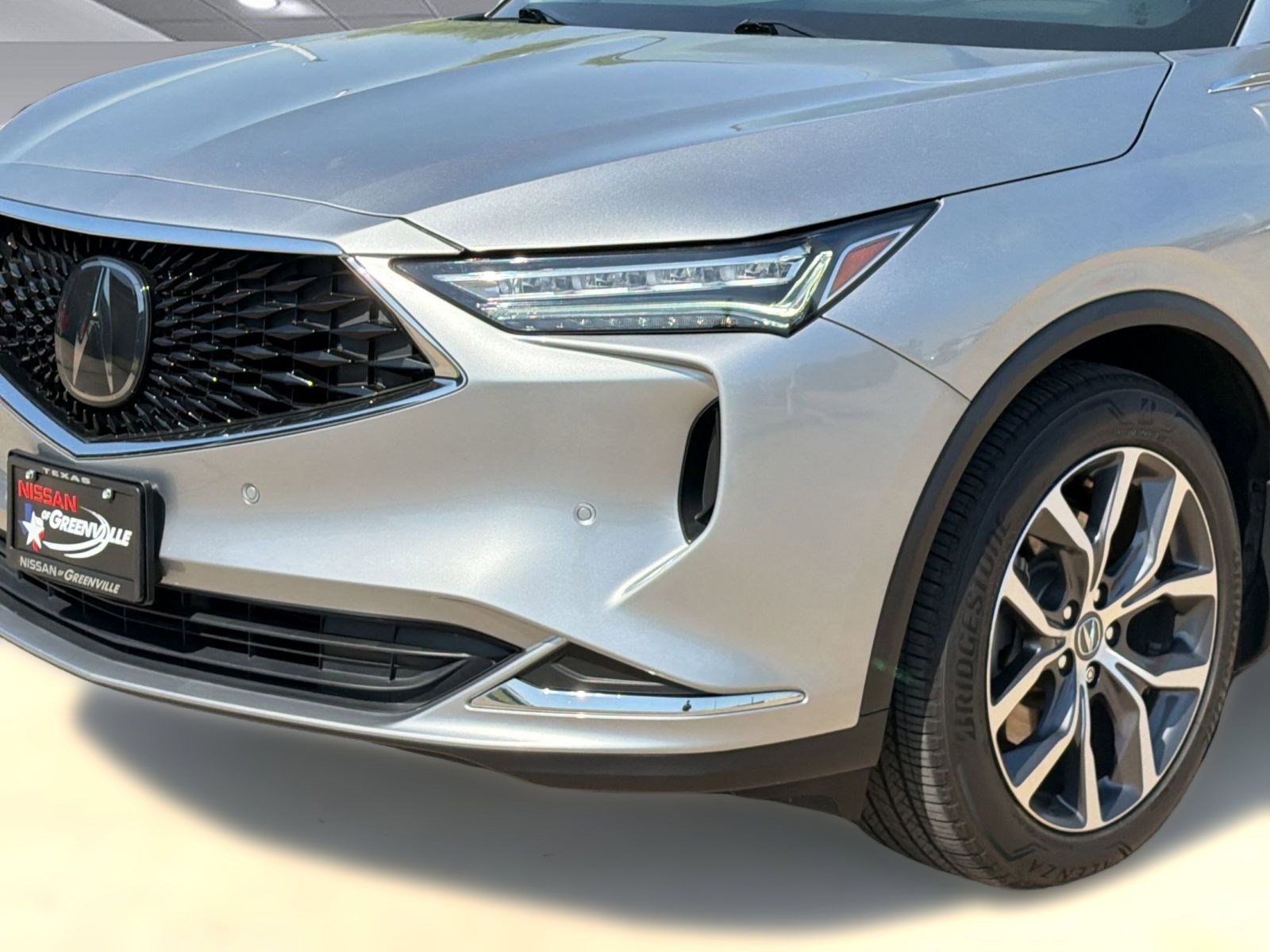 Used 2023 Acura MDX FWD w/ Technology Package image 11