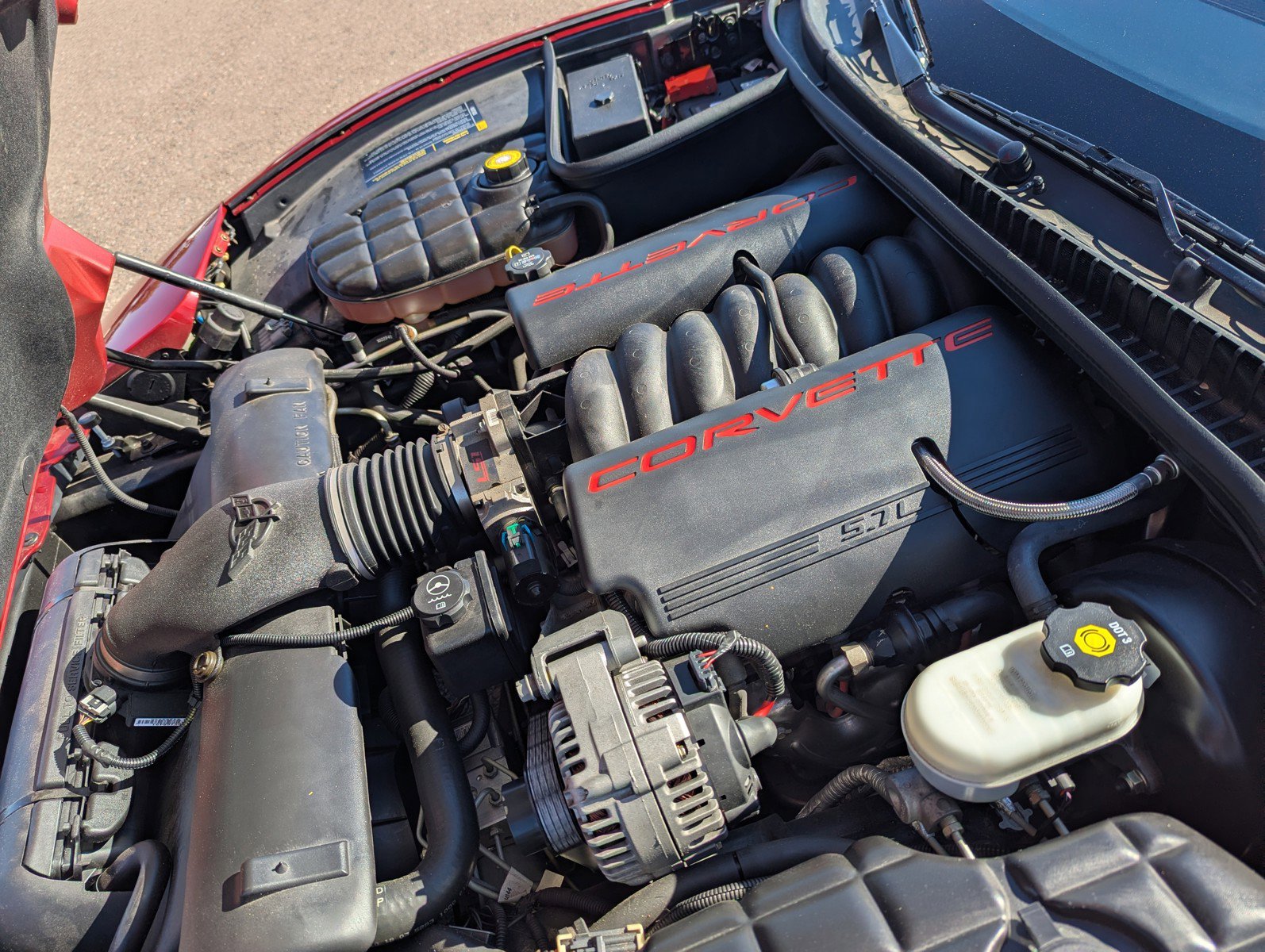 Used 2004 Chevrolet Corvette Convertible w/ Preferred Equipment Group image 33