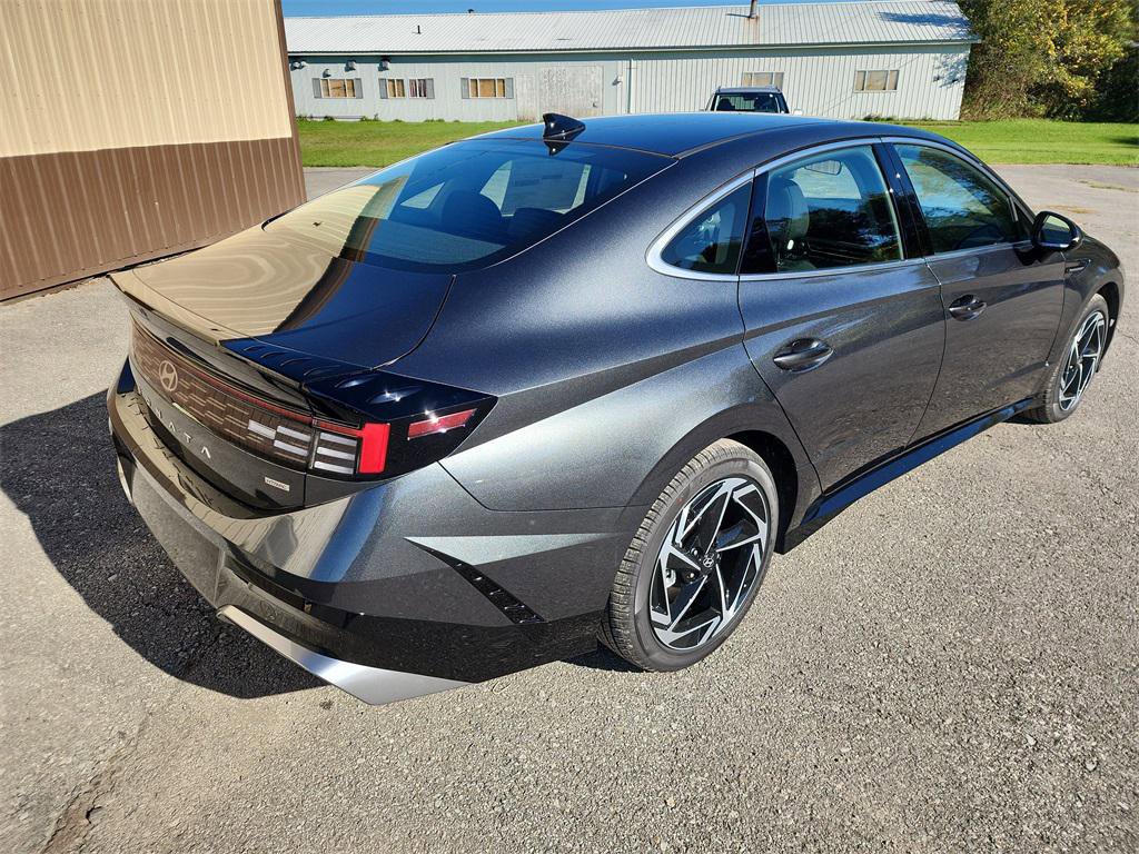 New 2026 Hyundai Sonata SEL image 8