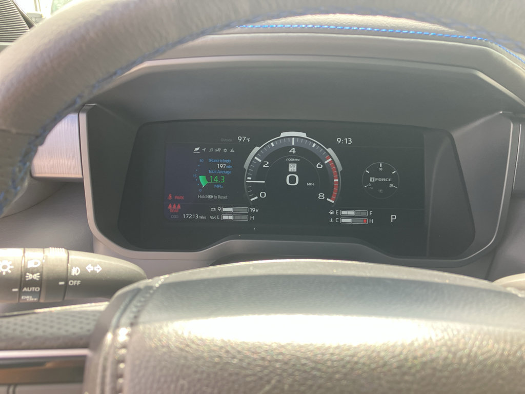 Used 2025 Toyota Tundra Platinum AWD/4WD image 11