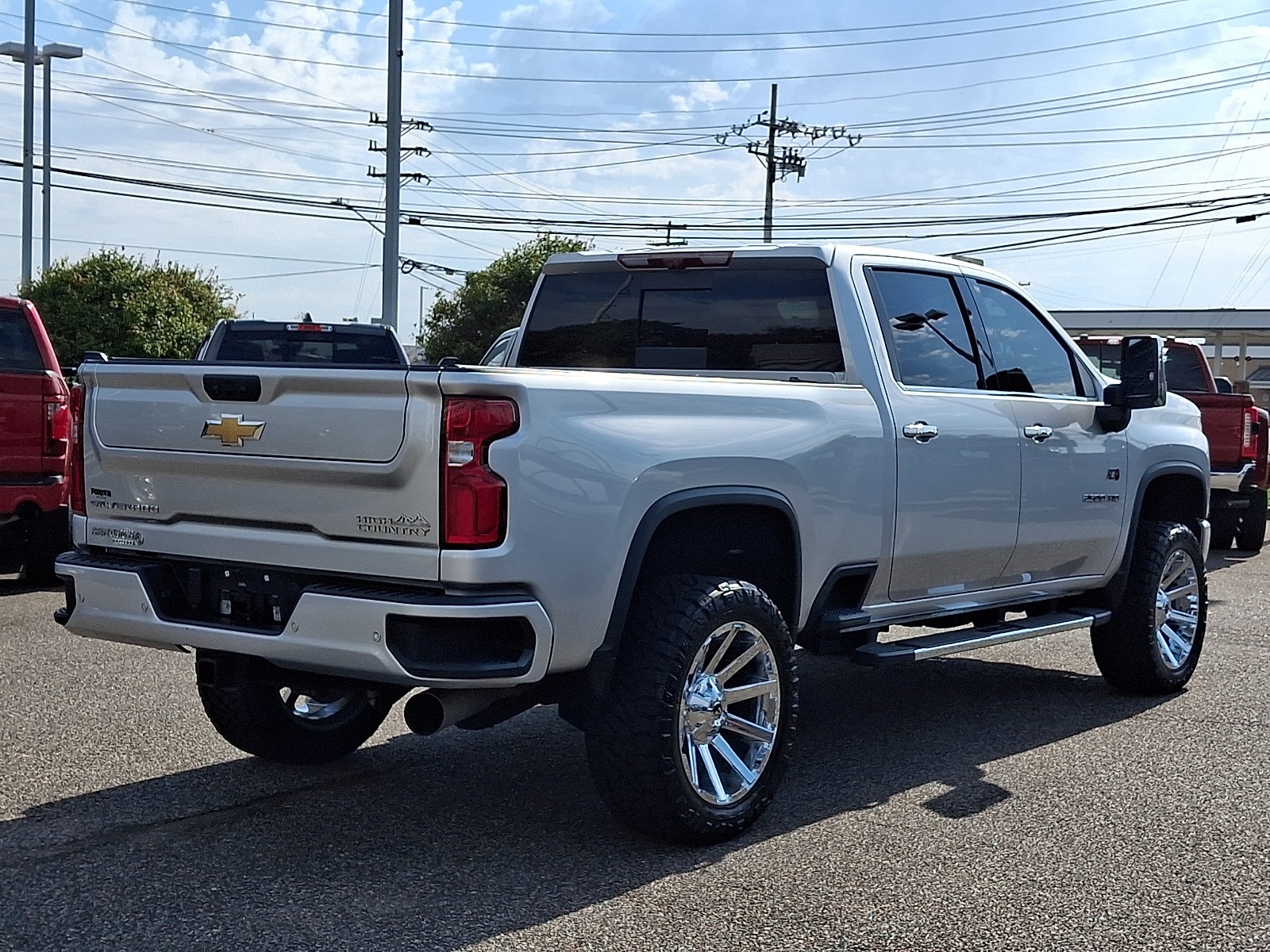 Used 2023 Chevrolet Silverado 2500 High Country AWD/4WD image 11