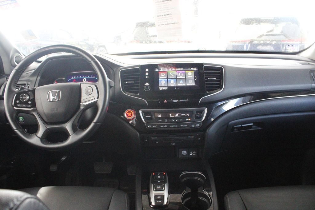 Used 2022 Honda Pilot Touring image 24