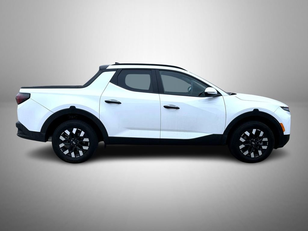 Used 2025 Hyundai Santa Cruz SEL AWD/4WD image 4