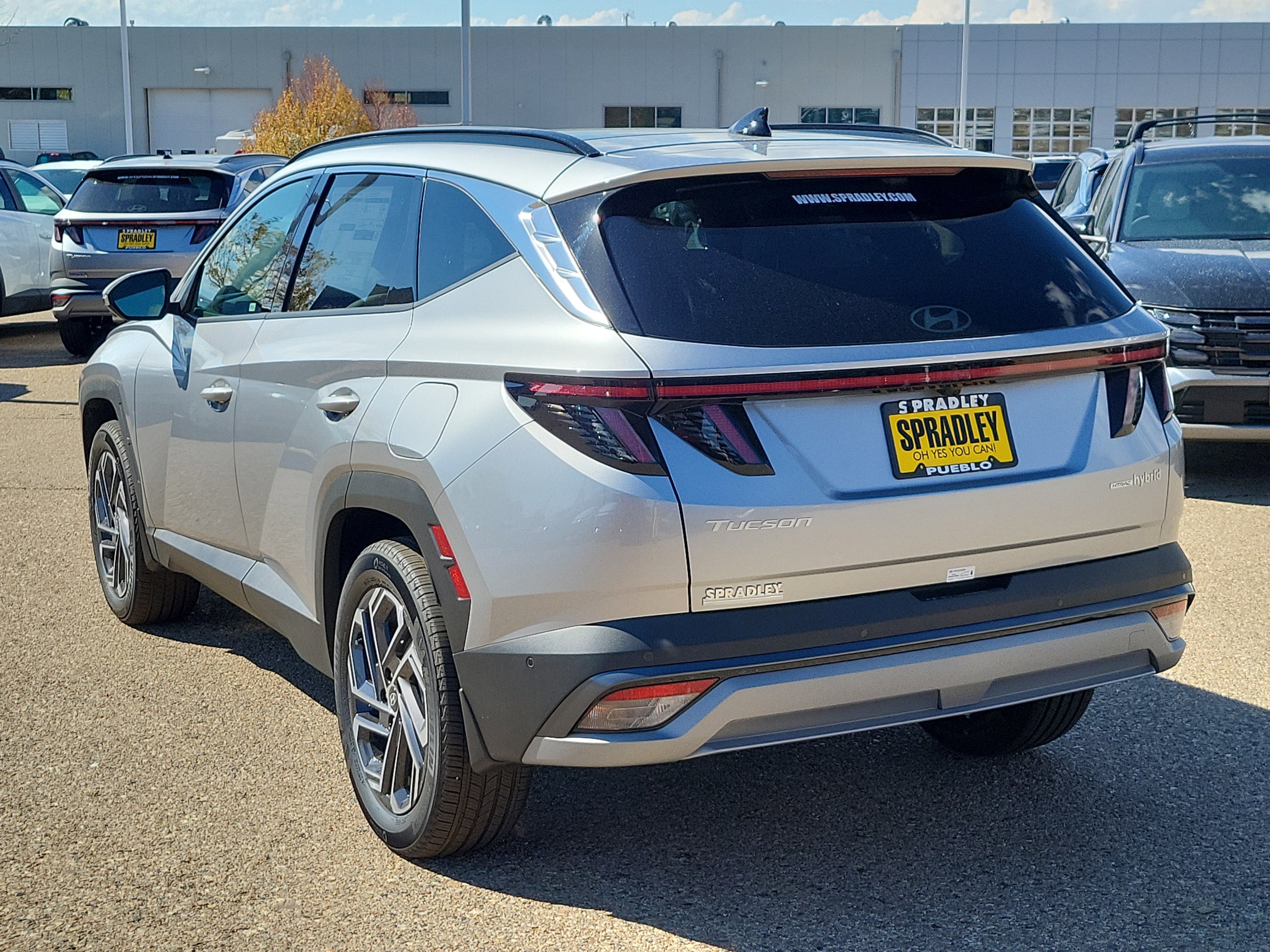 New 2025 Hyundai Tucson Limited image 3