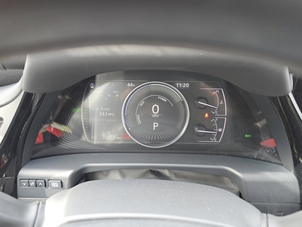 Certified 2024 Lexus ES 300h w/ Accessory Package (Z1) image 36