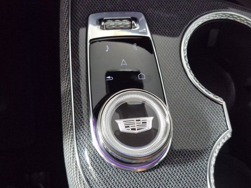 New 2027 Cadillac Optiq Premium Luxury RWD image 19