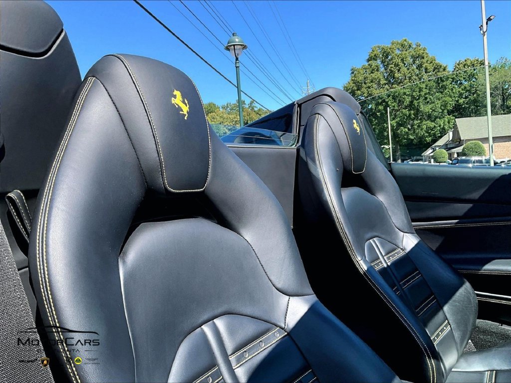 Used 2017 Ferrari 488 Spider RWD image 25