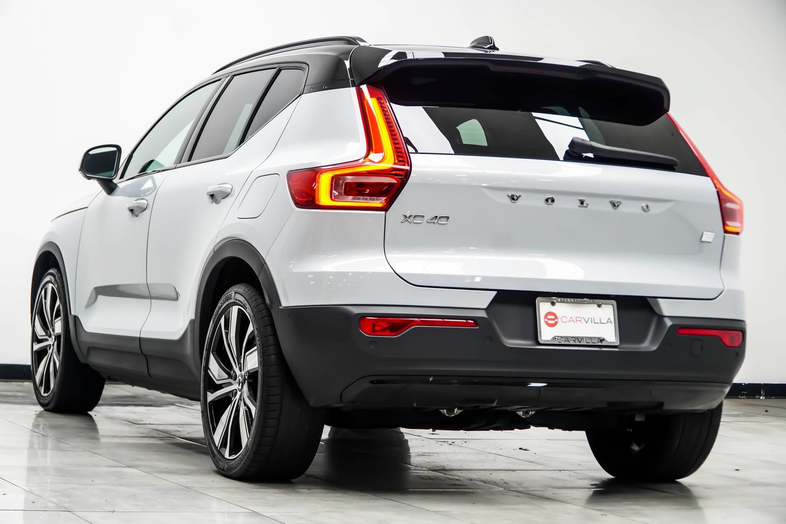 Used 2022 Volvo XC40 P8 Recharge Ultimate AWD/4WD image 12