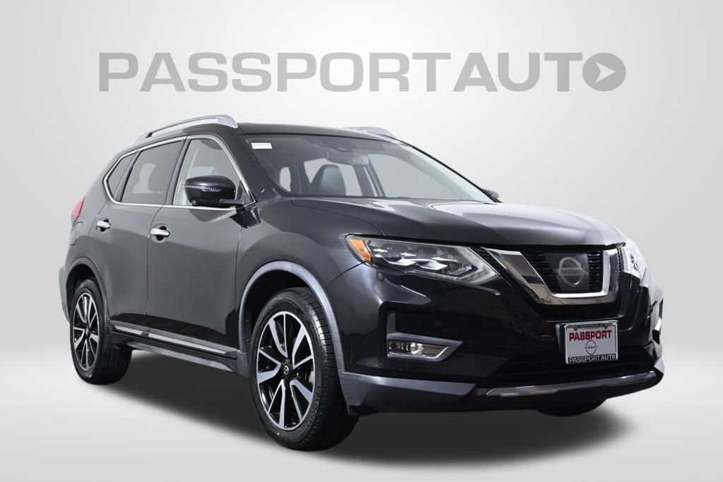 Used 2017 Nissan Rogue SL w/ SL Premium Package AWD/4WD image 4