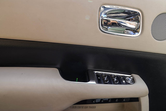Used 2017 Rolls-Royce Wraith RWD image 27