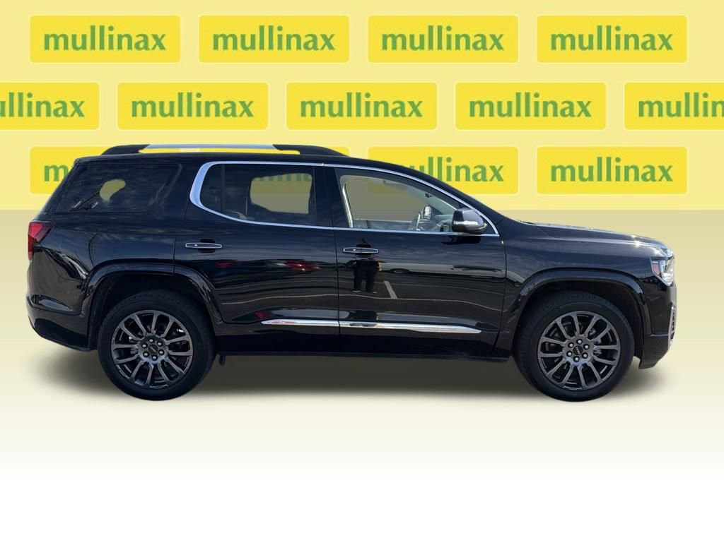 Used 2023 GMC Acadia Denali w/ Black Diamond Edition FWD image 12