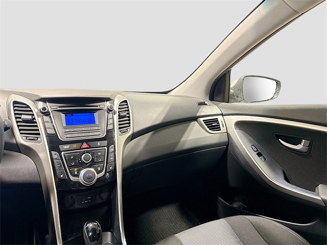 Used 2016 Hyundai Elantra GT image 19