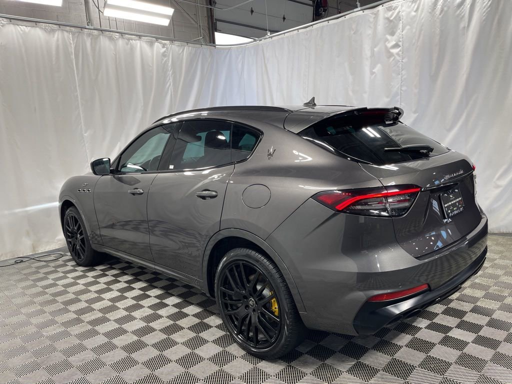 Used 2022 Maserati Levante GT image 4