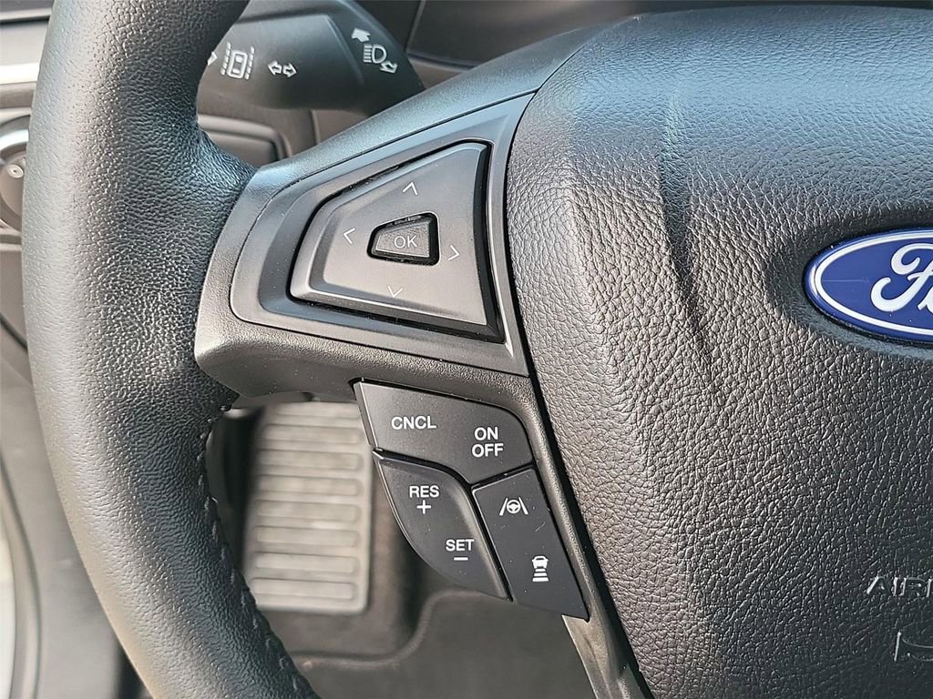 Used 2022 Ford Edge SEL image 38