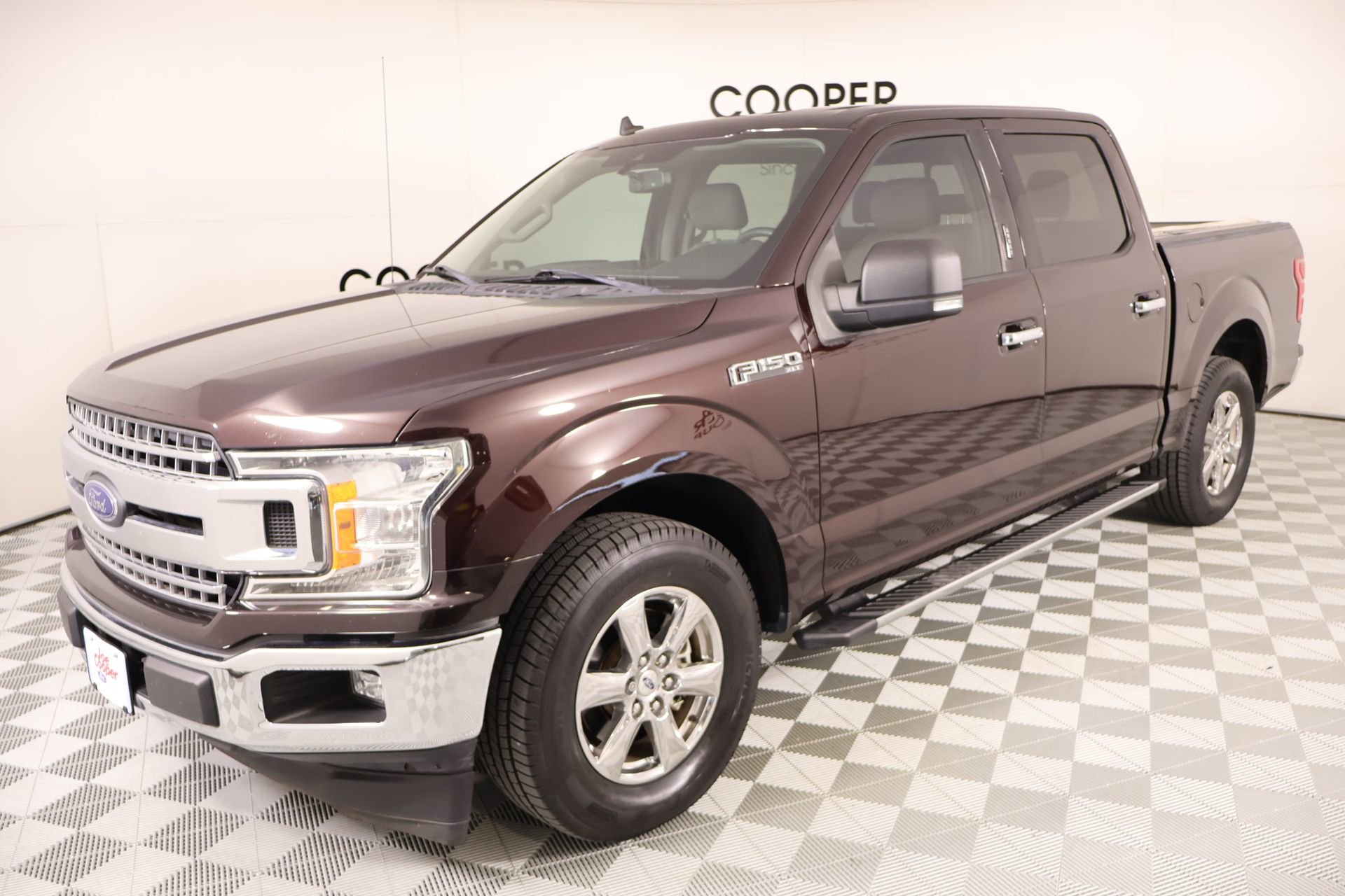 Used 2019 Ford F150 XLT w/ Equipment Group 302A Luxury RWD image 10