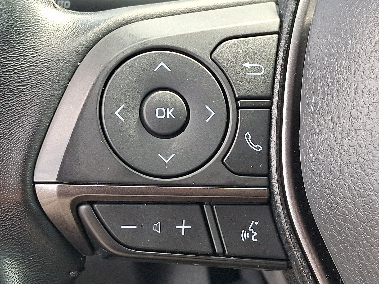 Certified 2023 Toyota Camry SE FWD image 21