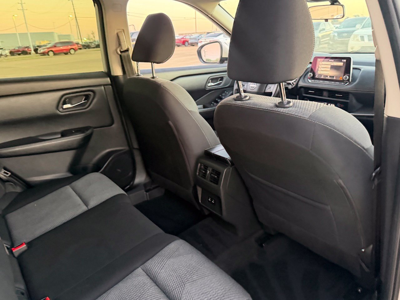 Certified 2025 Nissan Rogue SV FWD image 35