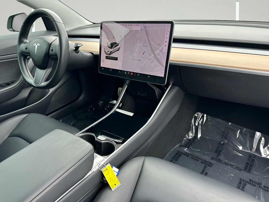 Used 2018 Tesla Model 3 Performance AWD/4WD image 18