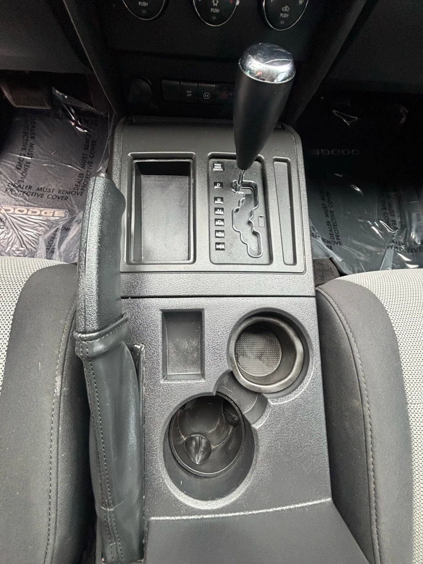 Used 2007 Dodge Nitro SXT image 22